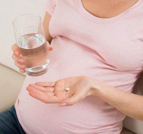 dung-thuoc-khang-sinh-khi-mang-thai